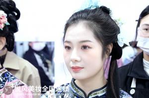 不想继续升学？学会化妆美甲，早入行早积累经验